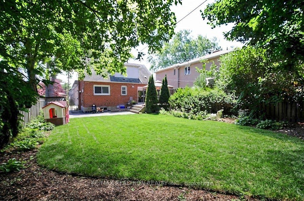 Photo 15 of 72 Hounslow Avenue, North York, Willowdale West — HOMEH