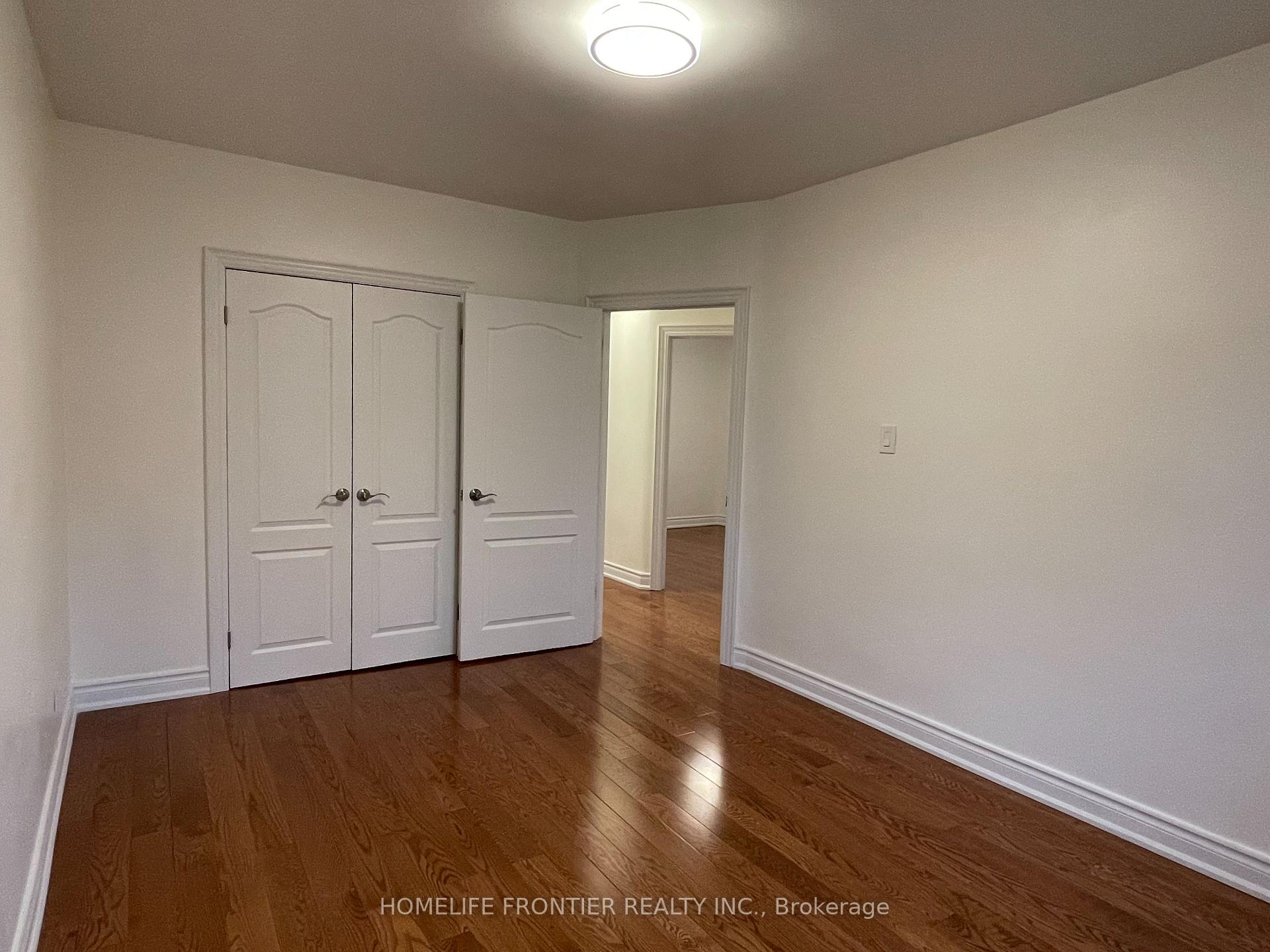 Photo 9 of Unit Upper, 10 Edge Park Avenue, Scarborough, Clairlea-Birchmount — HOMEH