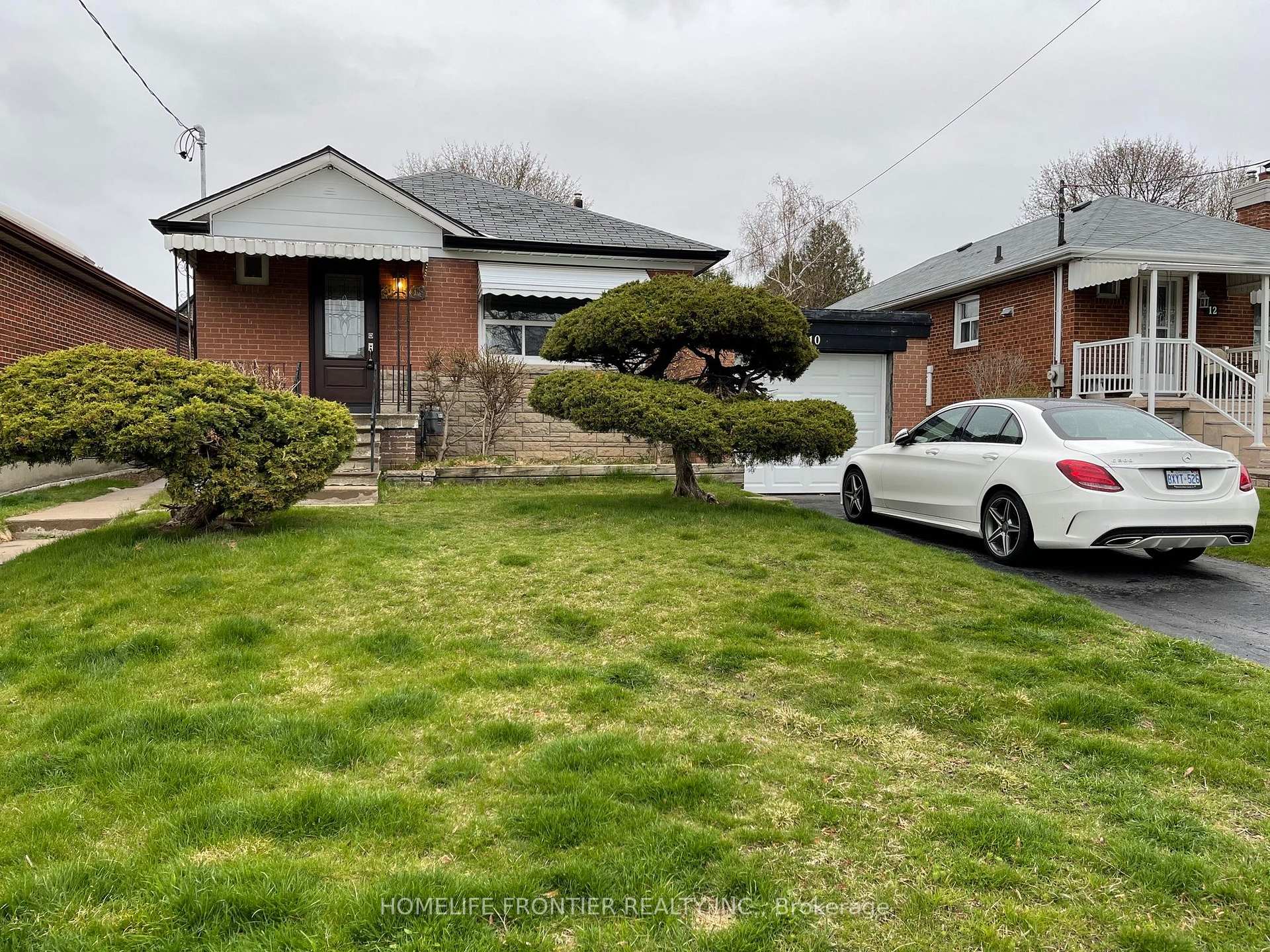 Photo 18 of Unit Upper, 10 Edge Park Avenue, Scarborough, Clairlea-Birchmount — HOMEH