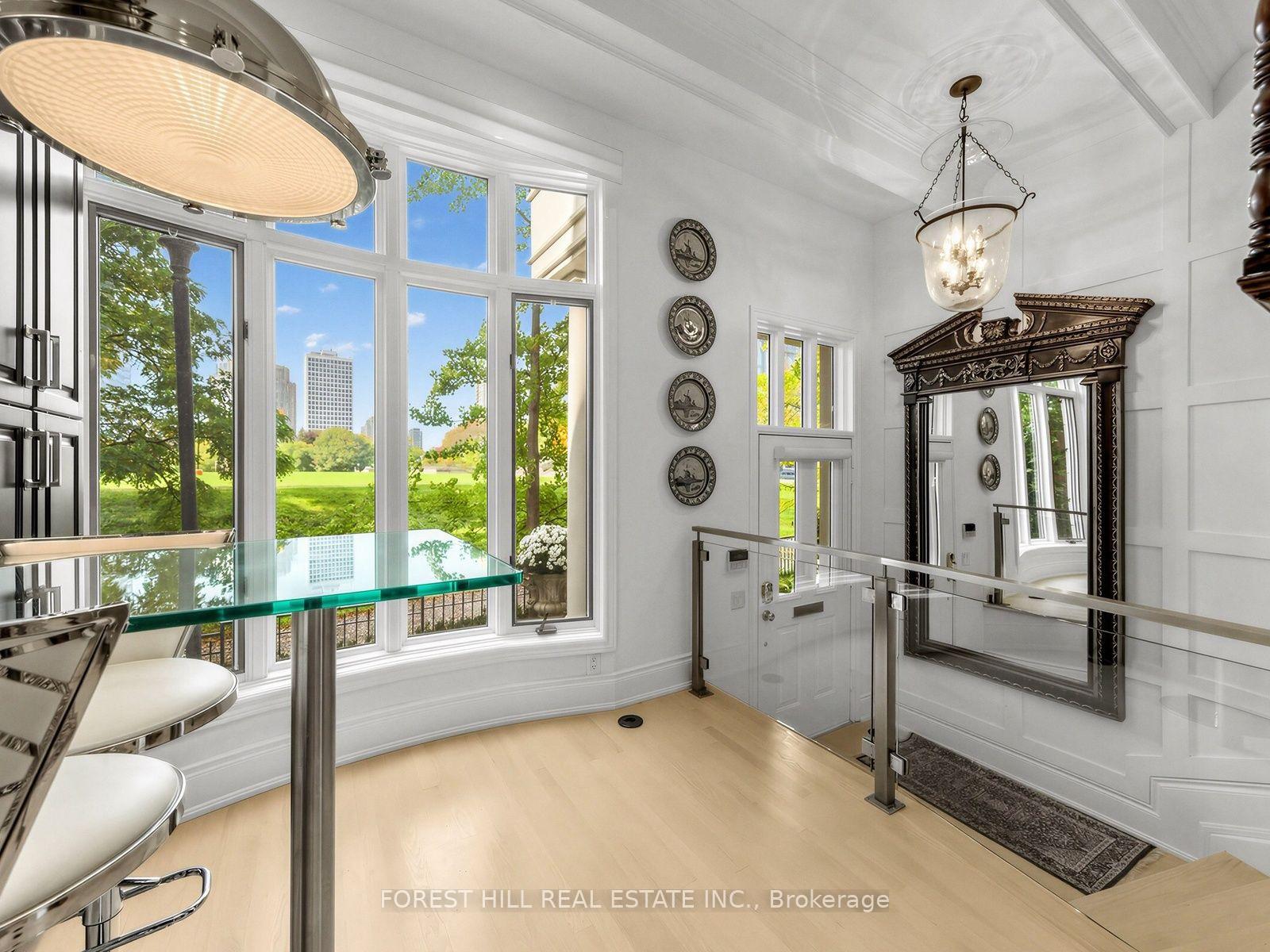 Photo 7 of Unit 21, 260 Russell Hill Road, Toronto, Casa Loma — HOMEH