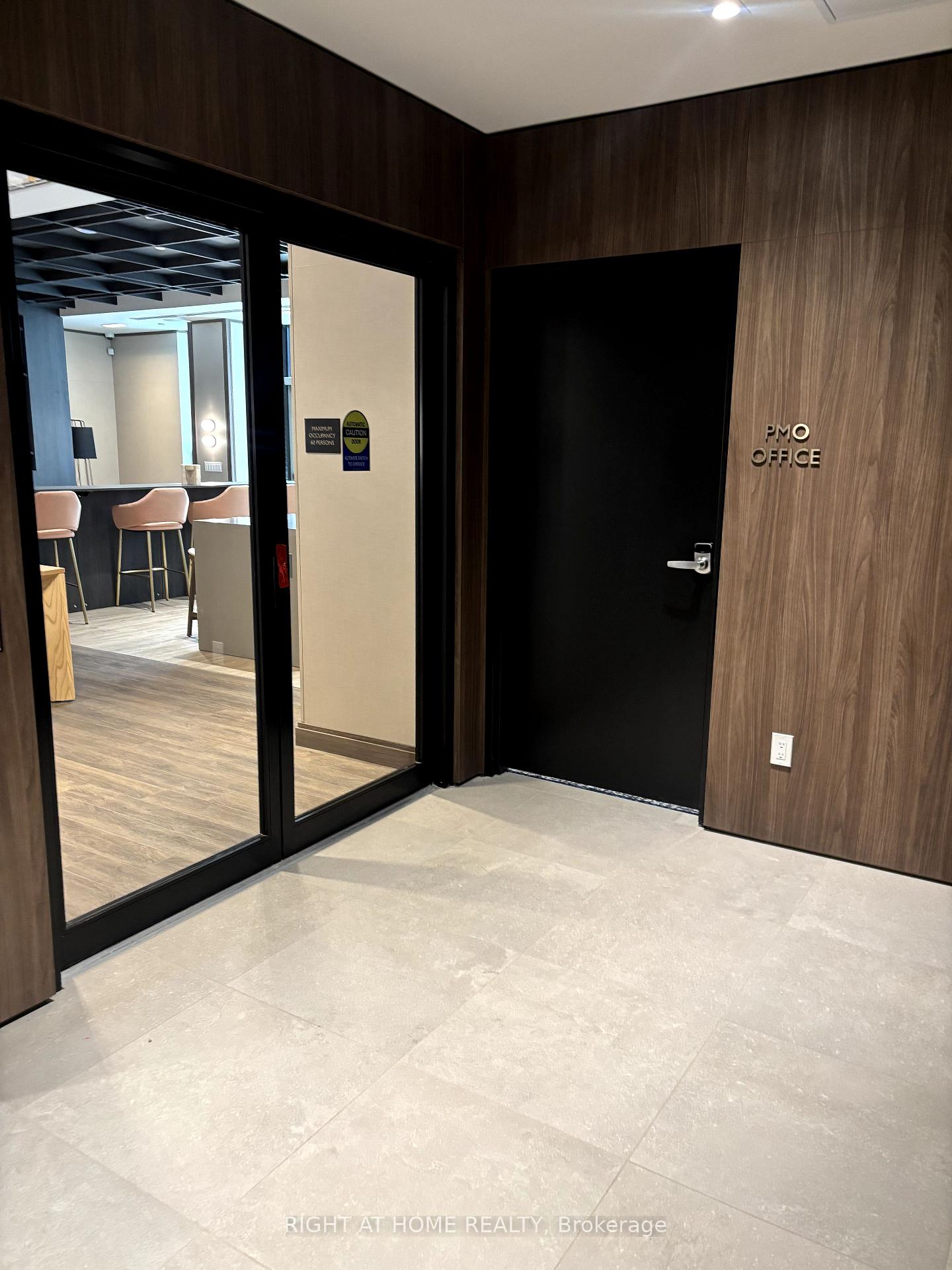 Photo 16 of Unit 318, 2501 Saw Whet Boulevard, Oakville, Glen Abbey — HOMEH