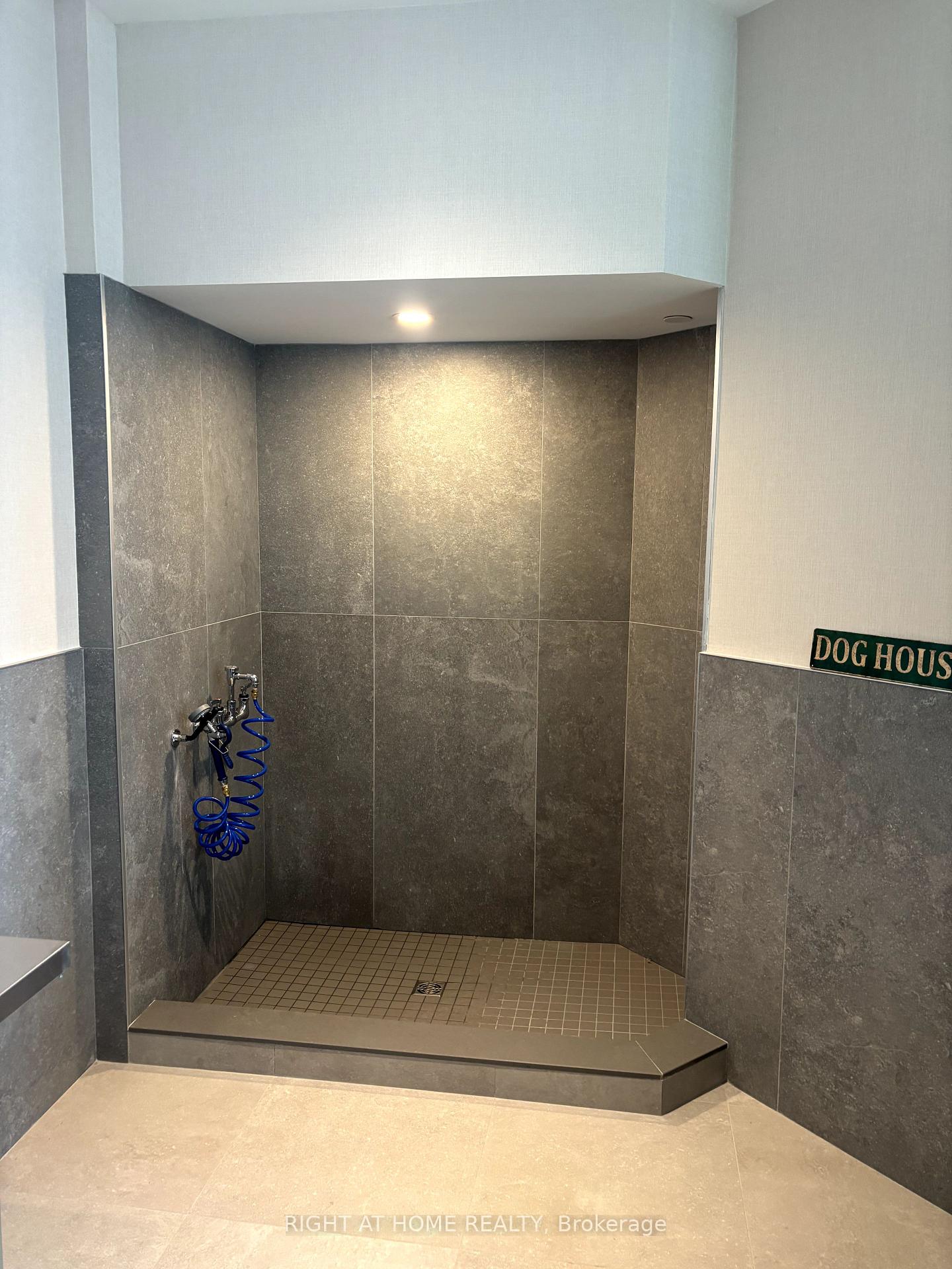 Photo 18 of Unit 318, 2501 Saw Whet Boulevard, Oakville, Glen Abbey — HOMEH