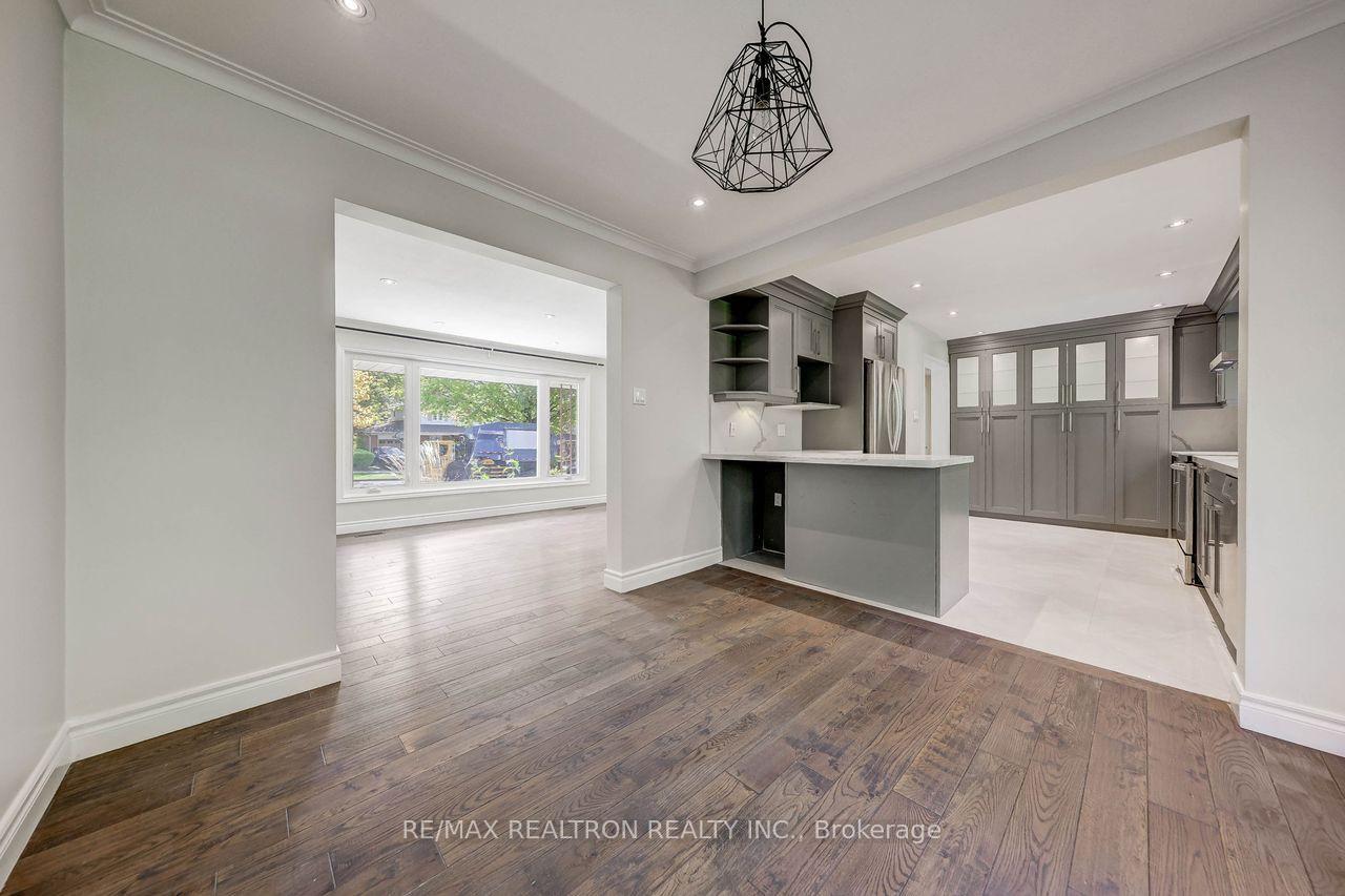 Photo 13 of 74 Aspenwood Drive, North York, Hillcrest Village — HOMEH
