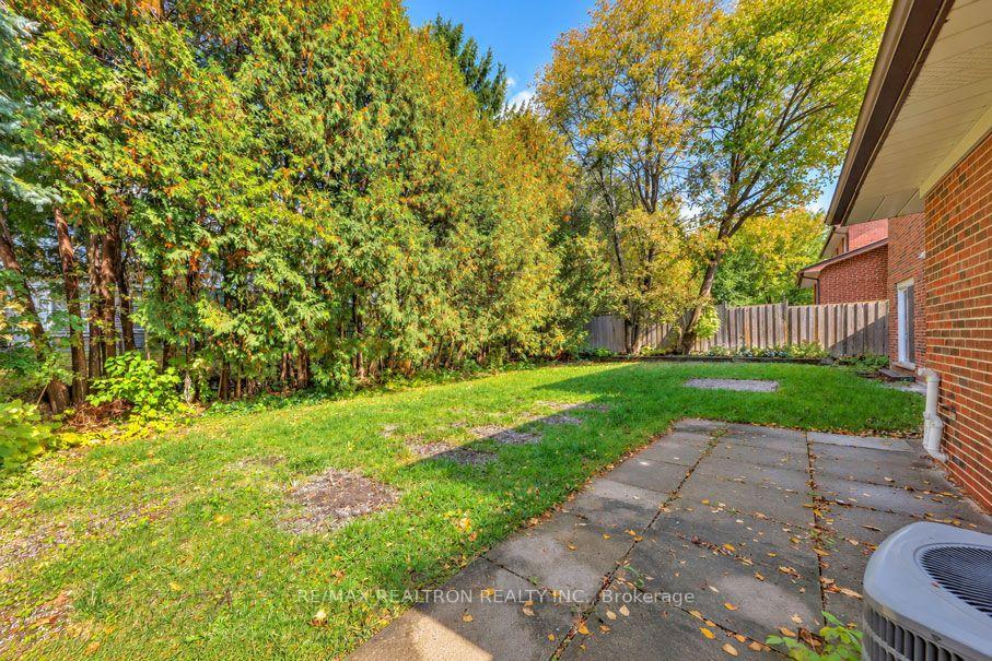 Photo 30 of 74 Aspenwood Drive, North York, Hillcrest Village — HOMEH