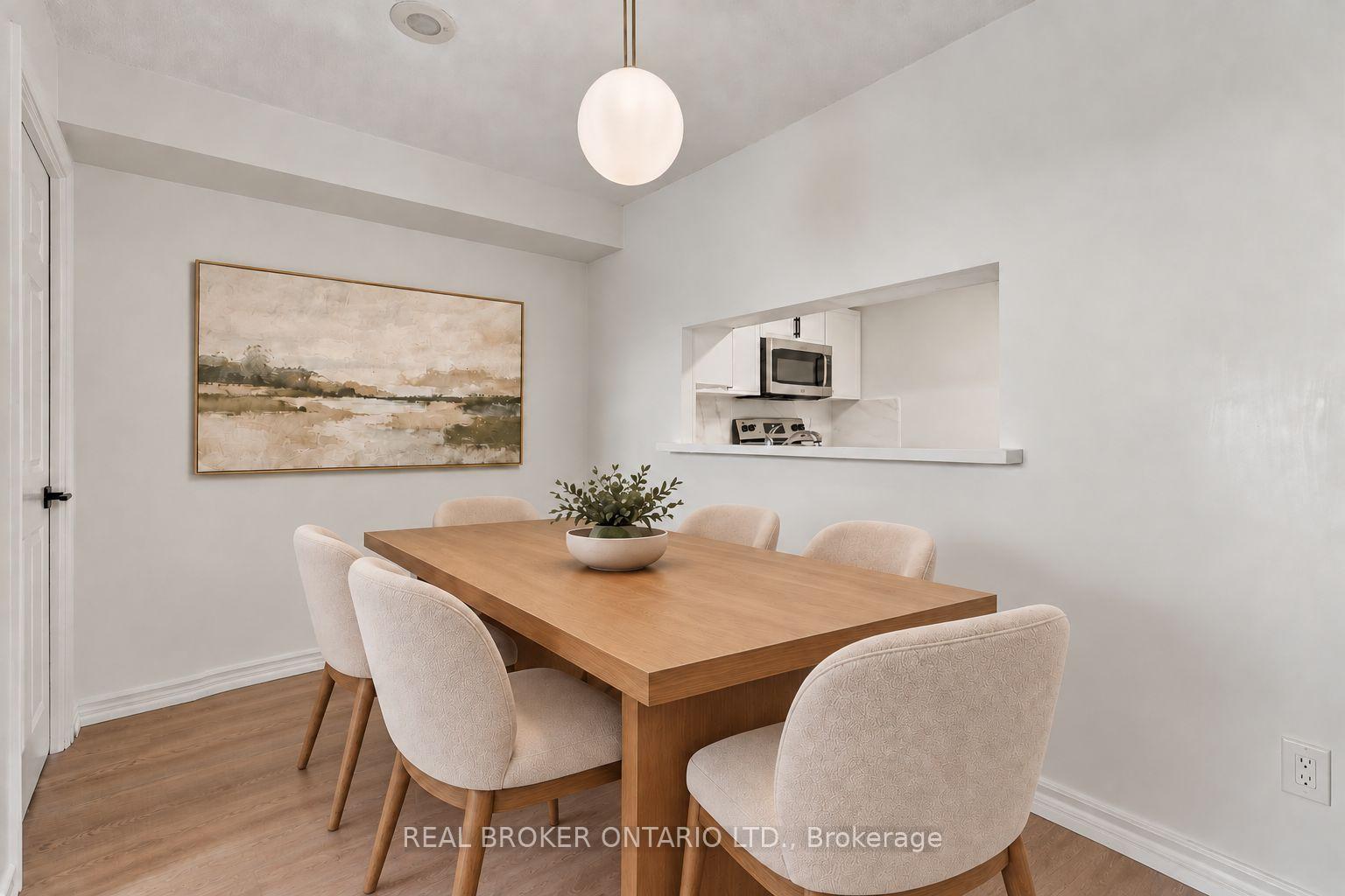 Photo 4 of Unit 205, 1700 Eglinton Avenue E, North York, Victoria Village — HOMEH