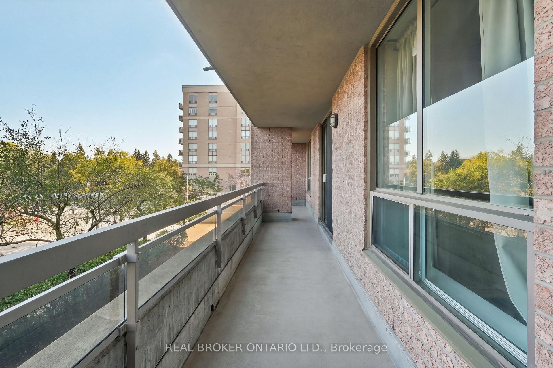 Photo 15 of Unit 205, 1700 Eglinton Avenue E, North York, Victoria Village — HOMEH
