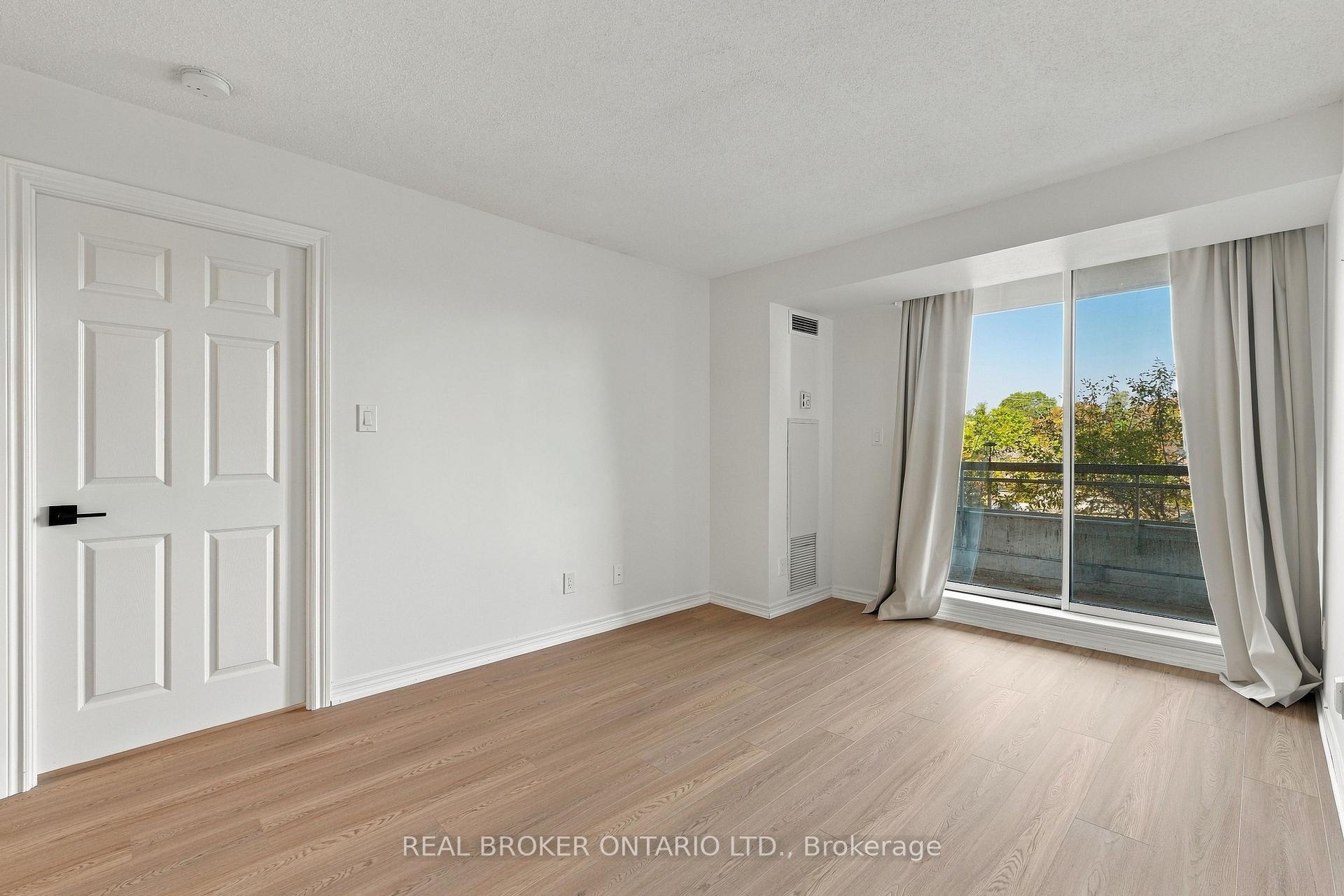 Photo 18 of Unit 205, 1700 Eglinton Avenue E, North York, Victoria Village — HOMEH