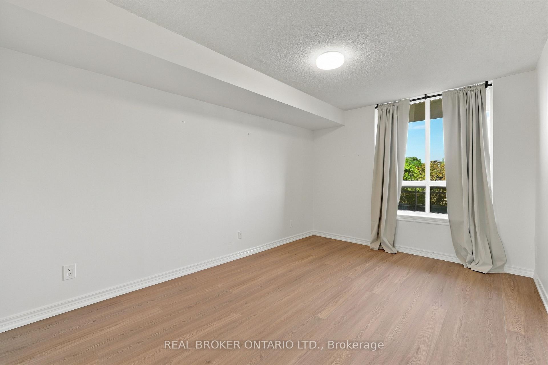 Photo 20 of Unit 205, 1700 Eglinton Avenue E, North York, Victoria Village — HOMEH
