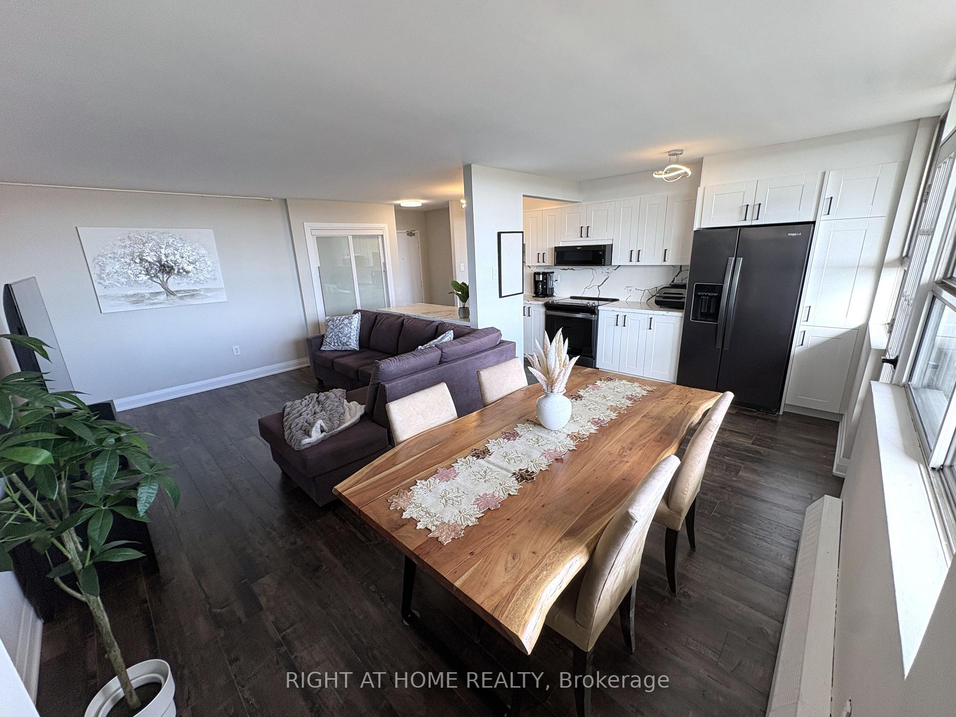 Photo 9 of Unit 711, 1950 Kennedy Road, Scarborough, Dorset Park — HOMEH