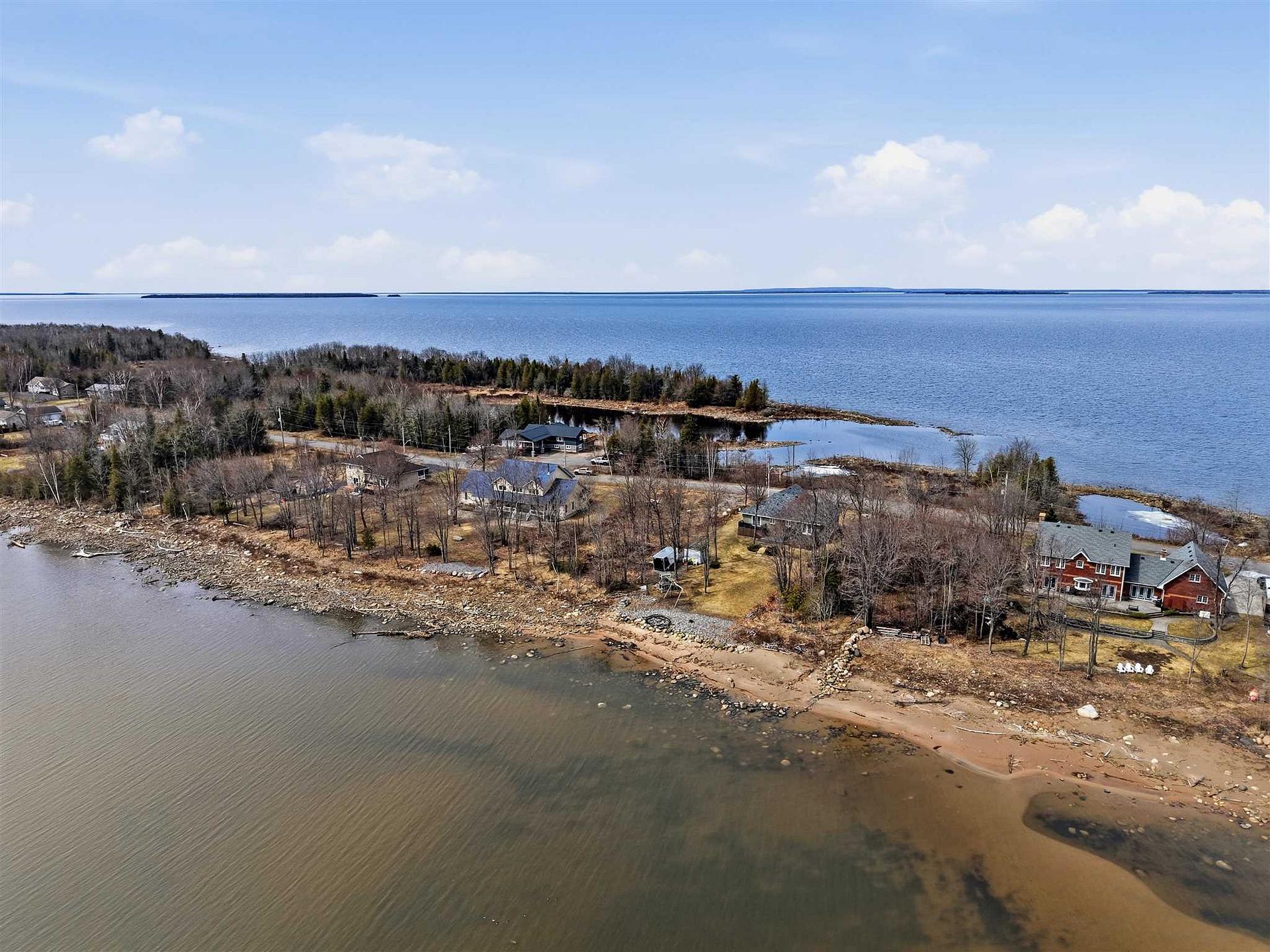 Photo 8 of 19 Lighthouse Point Drive, Thessalon — HOMEH