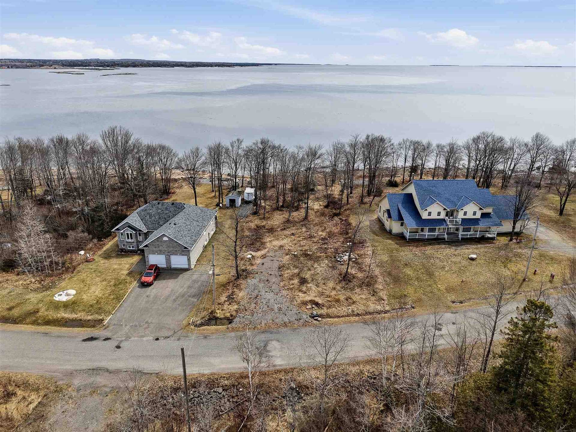 Photo 11 of 19 Lighthouse Point Drive, Thessalon — HOMEH