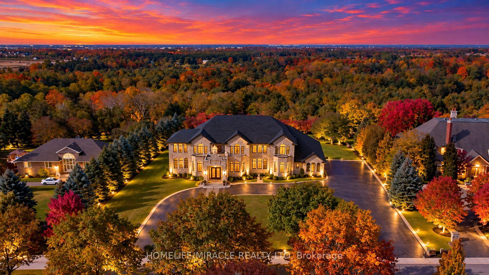 Photo 1 of 56 Orico Court, Vaughan, Kleinburg — HOMEH