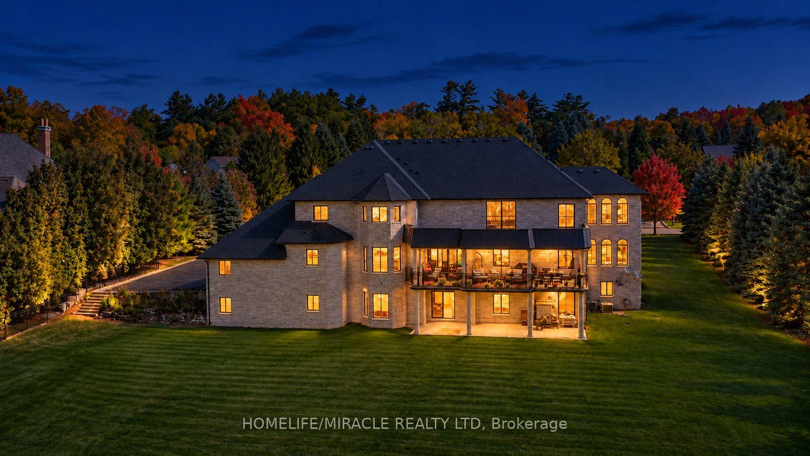 Photo 3 of 56 Orico Court, Vaughan, Kleinburg — HOMEH