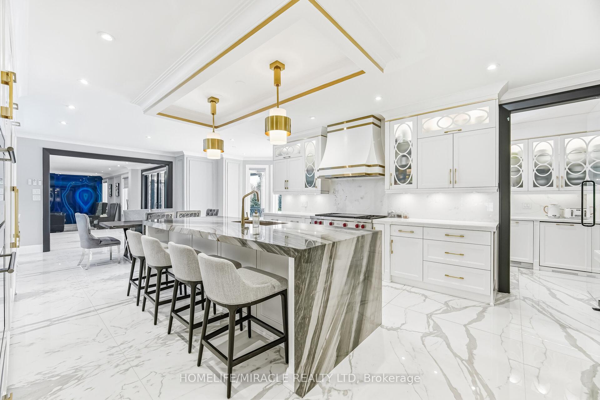 Photo 17 of 56 Orico Court, Vaughan, Kleinburg — HOMEH