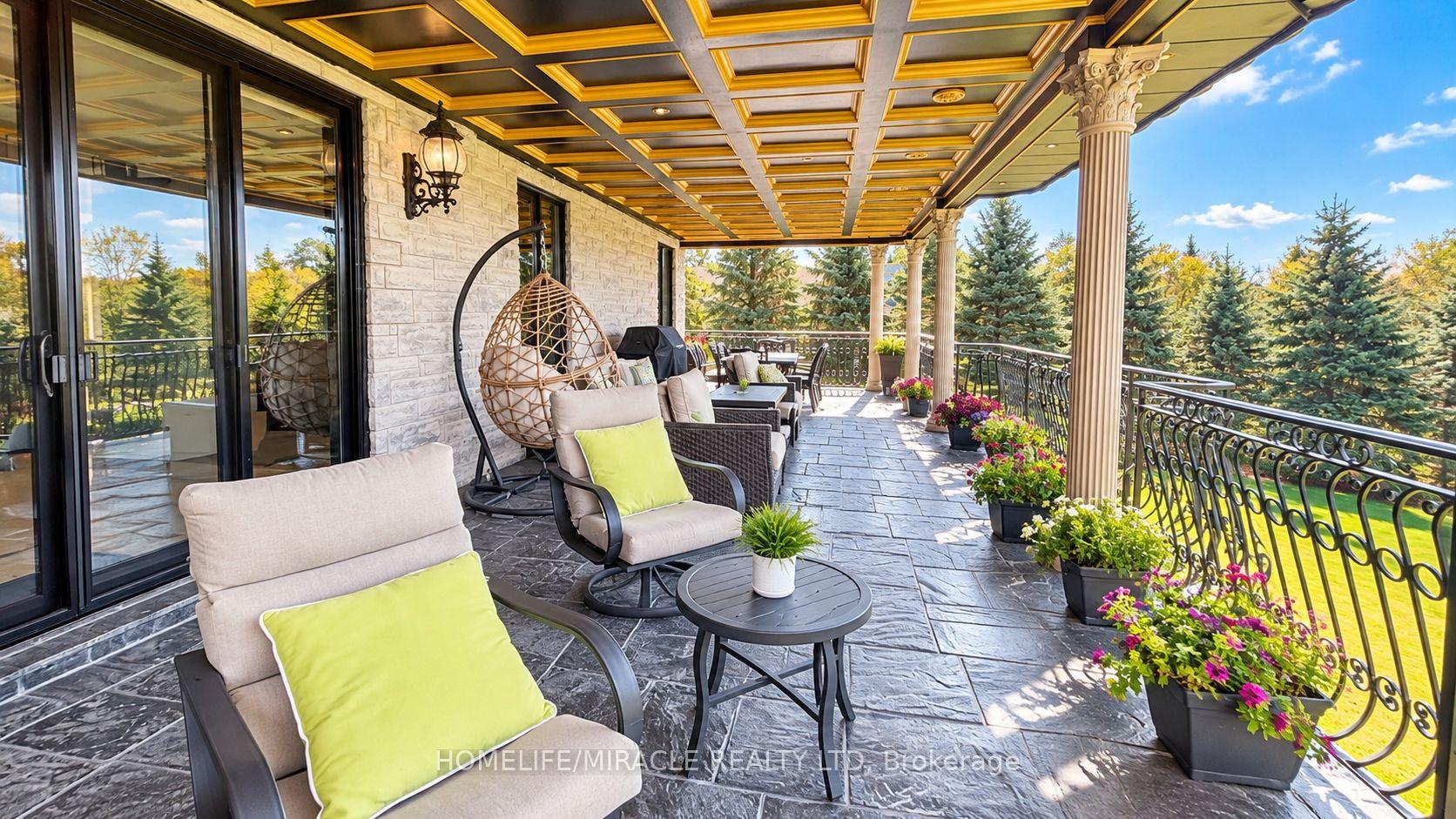 Photo 28 of 56 Orico Court, Vaughan, Kleinburg — HOMEH
