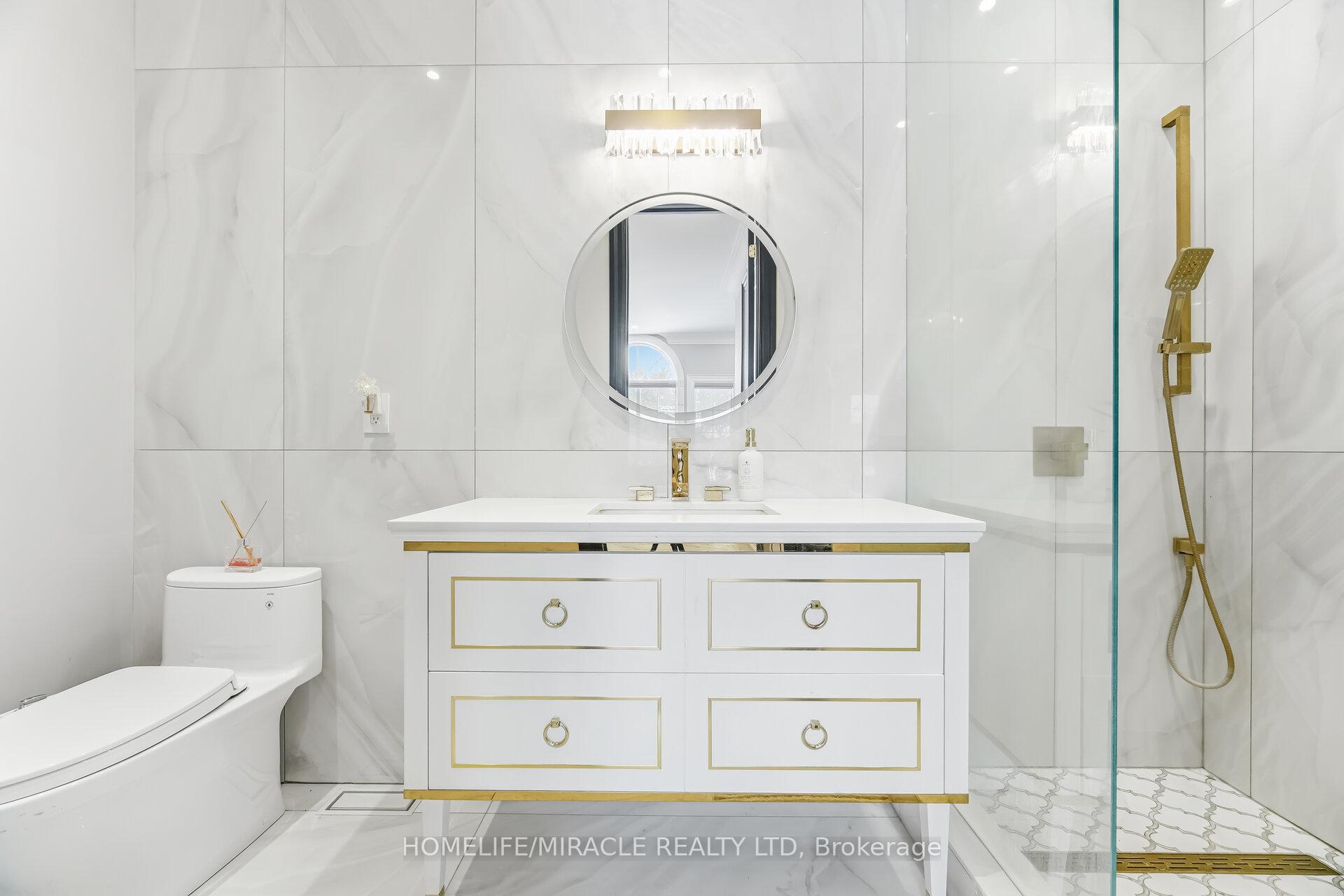 Photo 44 of 56 Orico Court, Vaughan, Kleinburg — HOMEH
