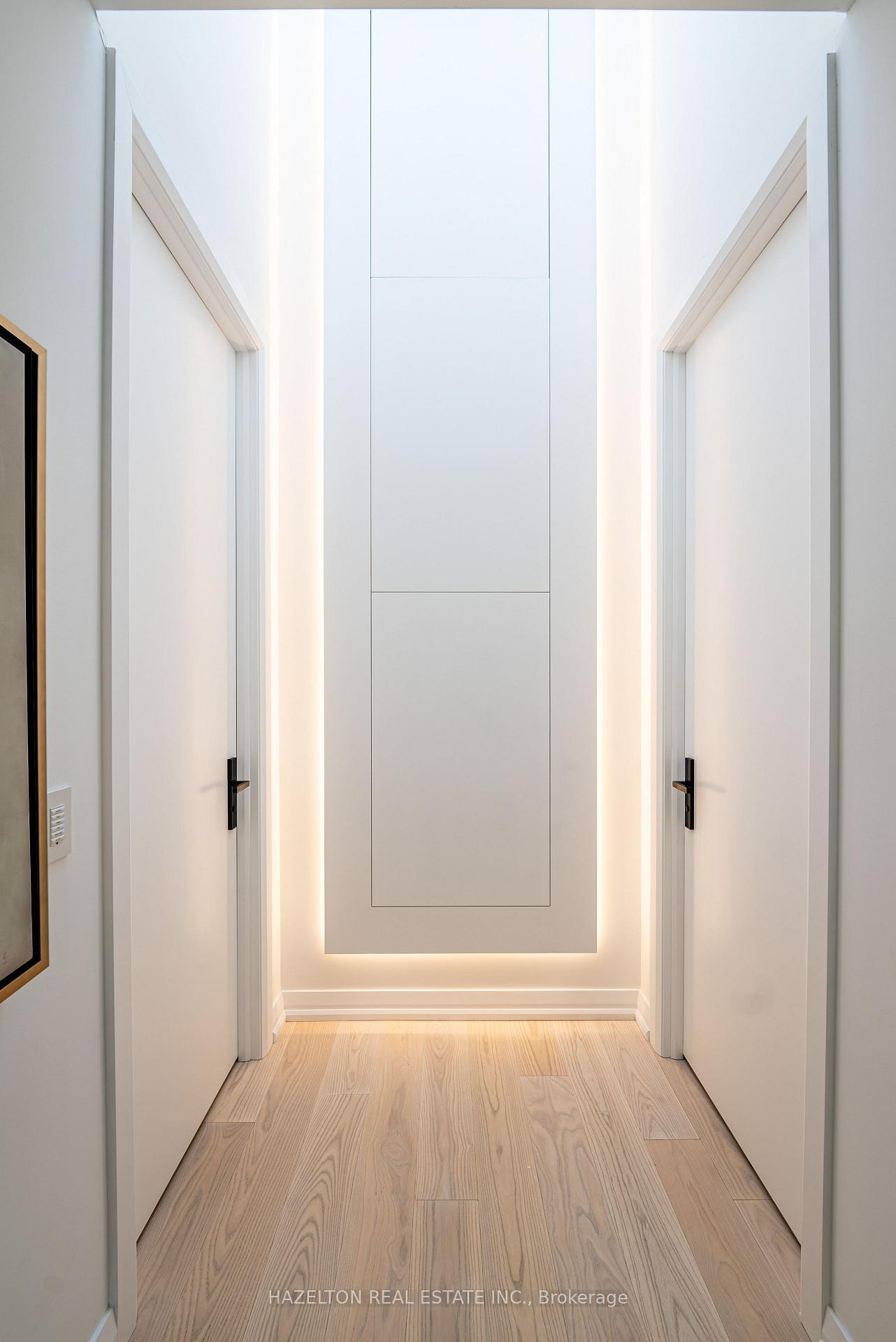Photo 16 of 30 Harley Avenue, Toronto, Bedford Park-Nortown — HOMEH
