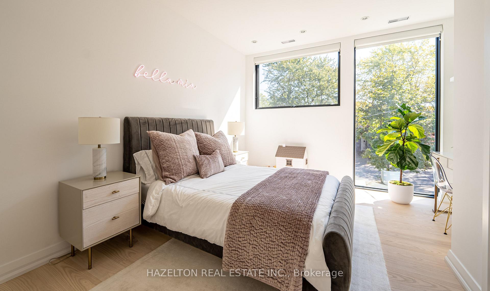 Photo 20 of 30 Harley Avenue, Toronto, Bedford Park-Nortown — HOMEH