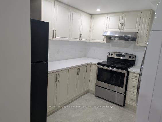 Photo 7 of Unit Basement Apartment, 26 Glenmore Crescent, Brampton, Northgate — HOMEH