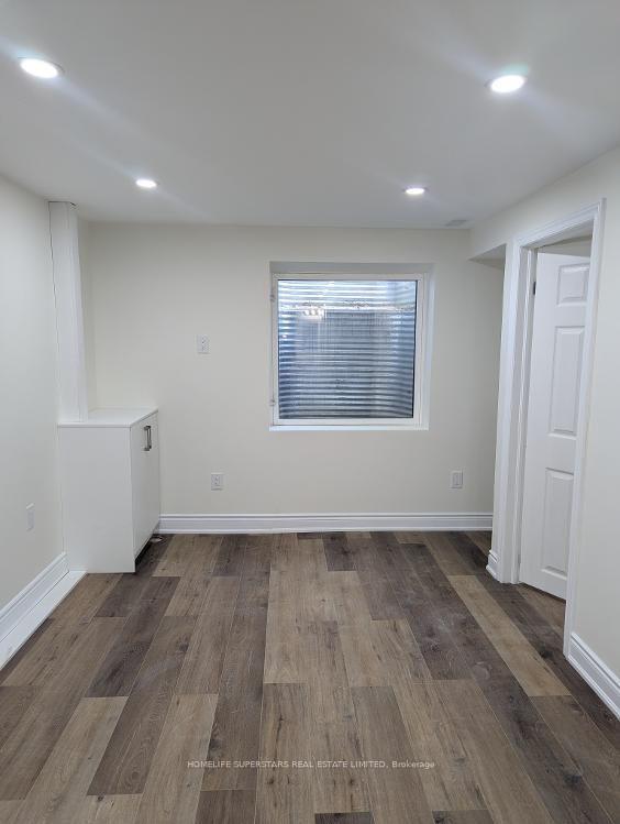 Photo 17 of Unit Basement Apartment, 26 Glenmore Crescent, Brampton, Northgate — HOMEH