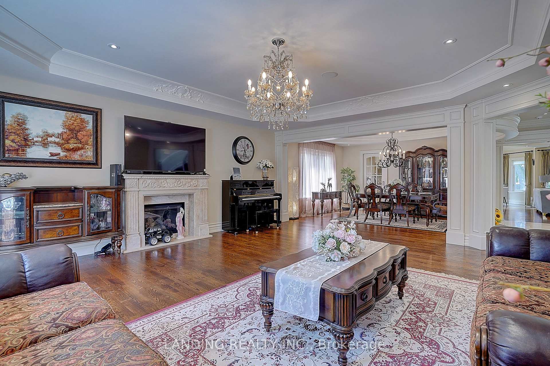 Photo 12 of 24 Abbotsford Road, North York, Willowdale West — HOMEH