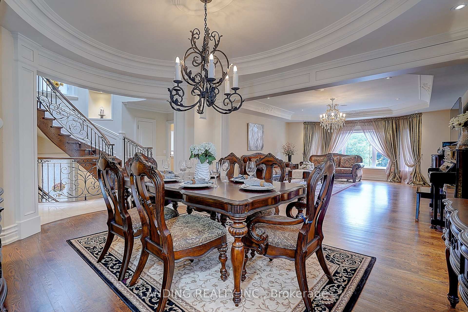 Photo 15 of 24 Abbotsford Road, North York, Willowdale West — HOMEH