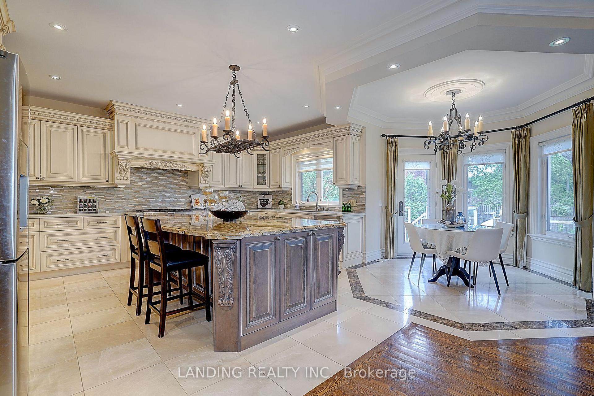 Photo 17 of 24 Abbotsford Road, North York, Willowdale West — HOMEH