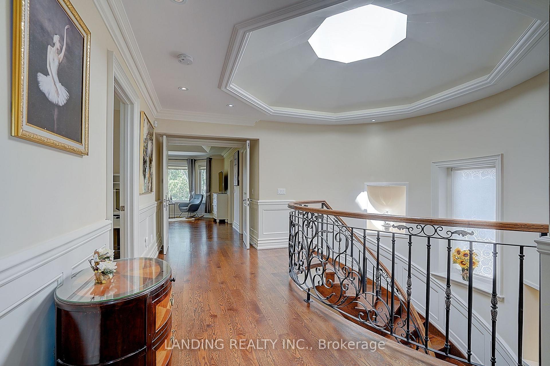 Photo 26 of 24 Abbotsford Road, North York, Willowdale West — HOMEH