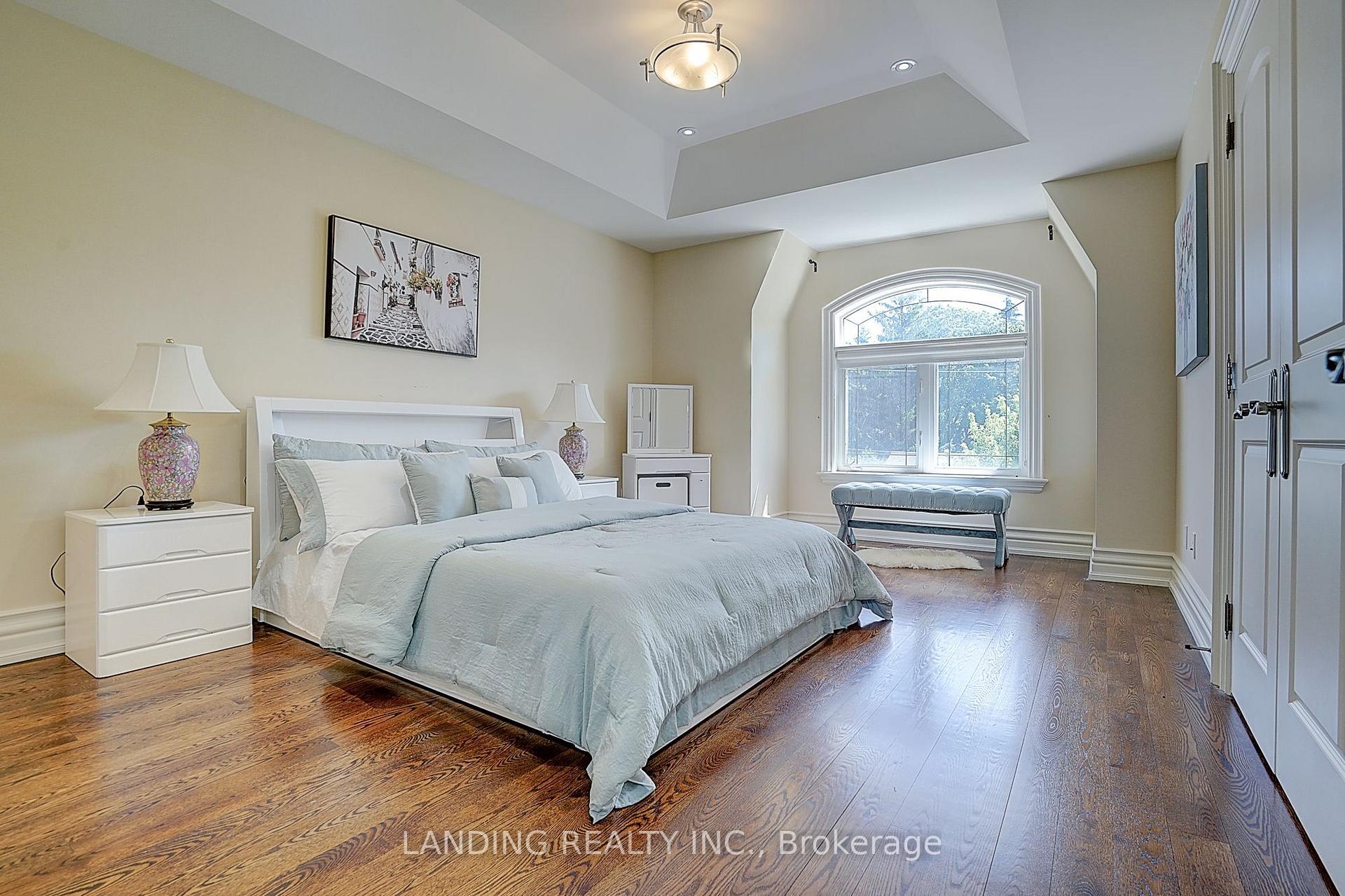 Photo 33 of 24 Abbotsford Road, North York, Willowdale West — HOMEH