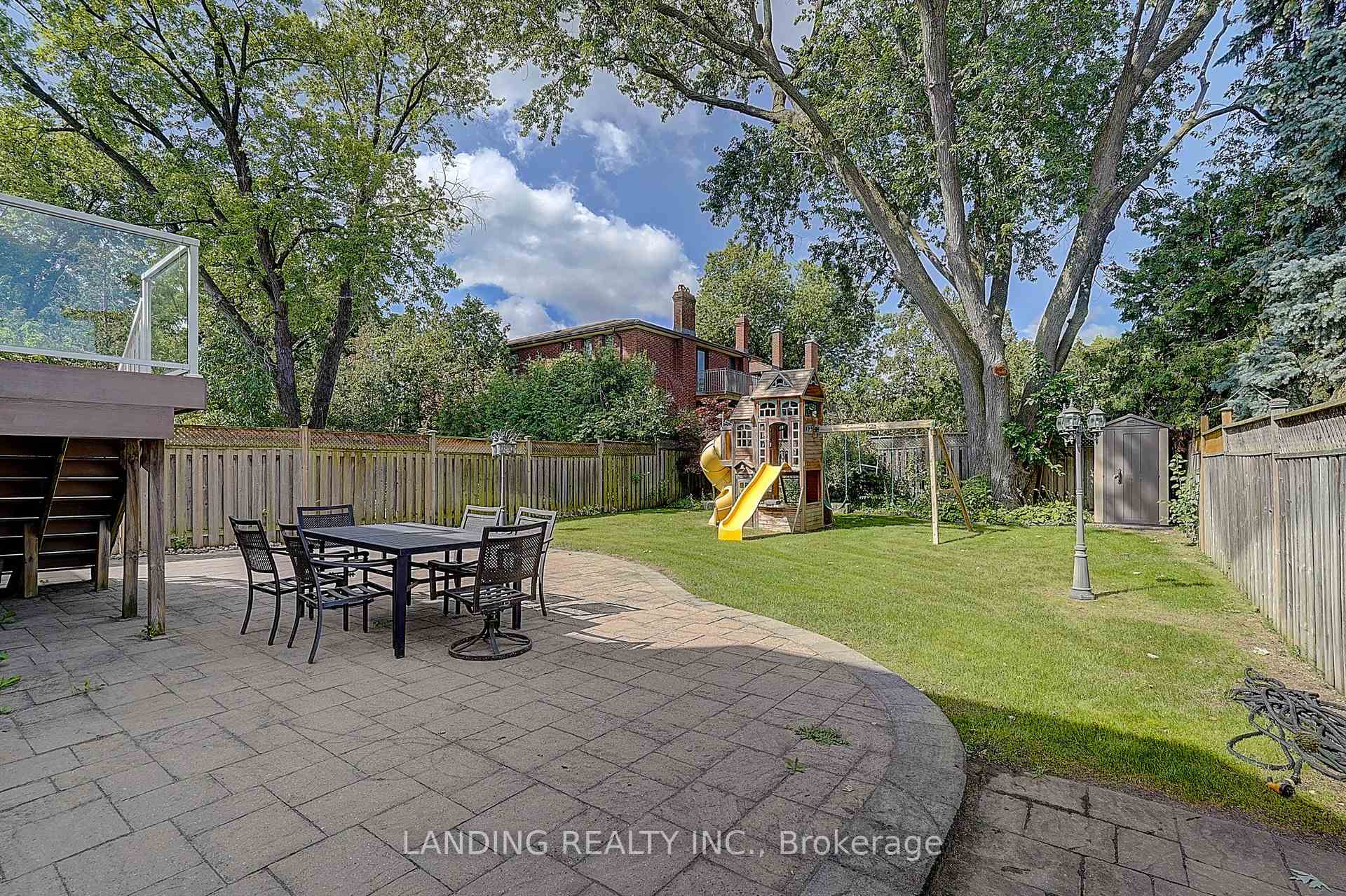 Photo 49 of 24 Abbotsford Road, North York, Willowdale West — HOMEH