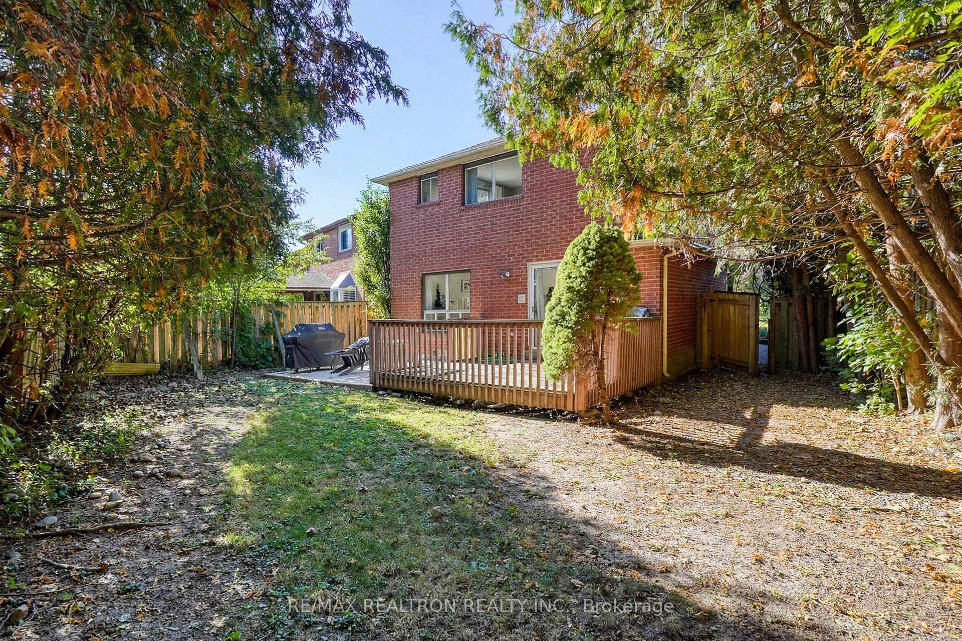 Photo 32 of 38 Kimbergate Way, Vaughan, Brownridge — HOMEH