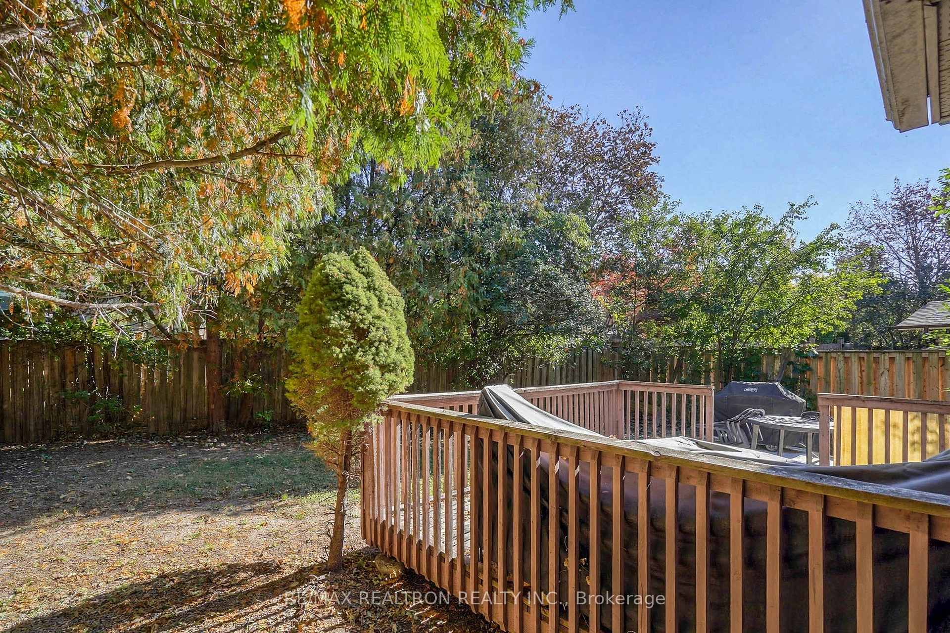 Photo 34 of 38 Kimbergate Way, Vaughan, Brownridge — HOMEH