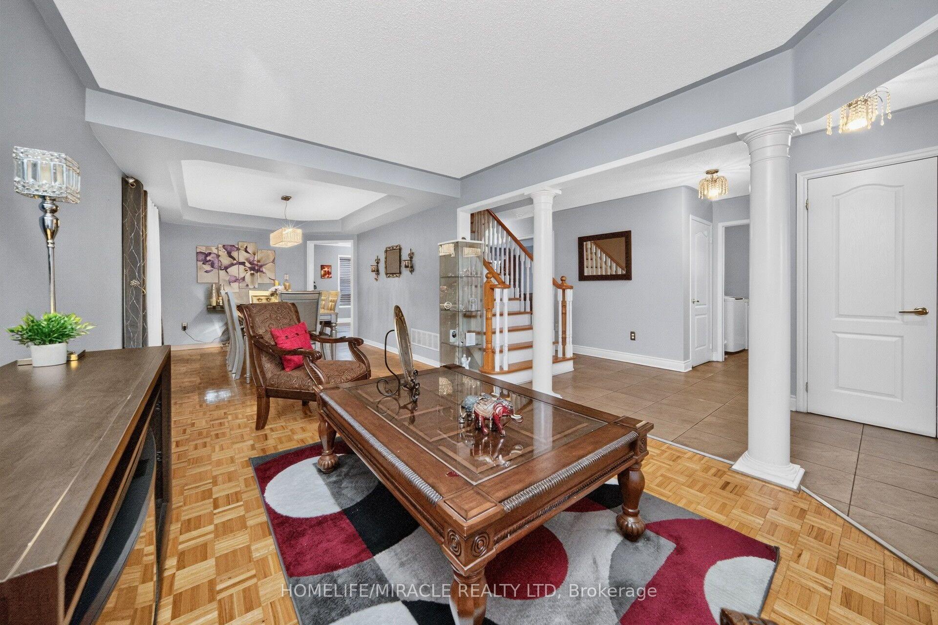 Photo 7 of 13 Dovaston Gate, Caledon, Bolton East — HOMEH