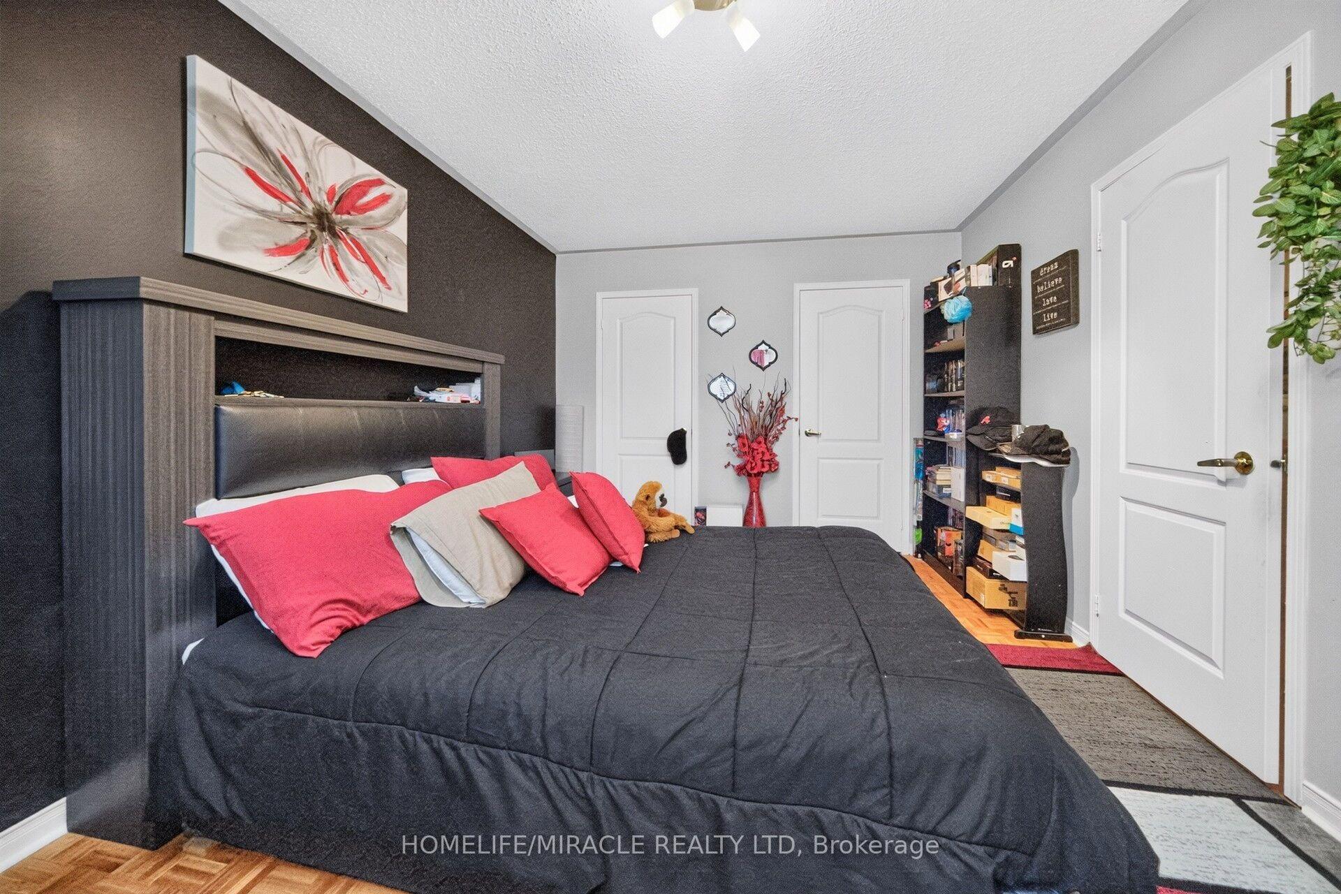 Photo 19 of 13 Dovaston Gate, Caledon, Bolton East — HOMEH