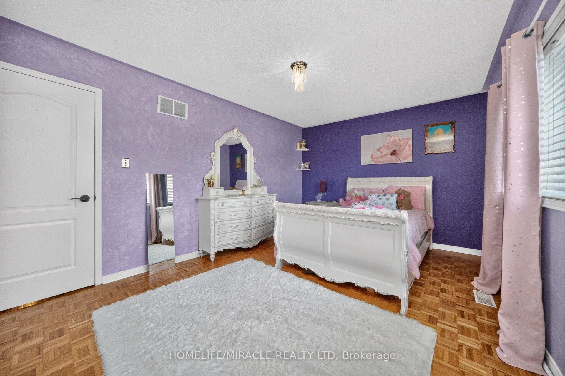 Photo 21 of 13 Dovaston Gate, Caledon, Bolton East — HOMEH