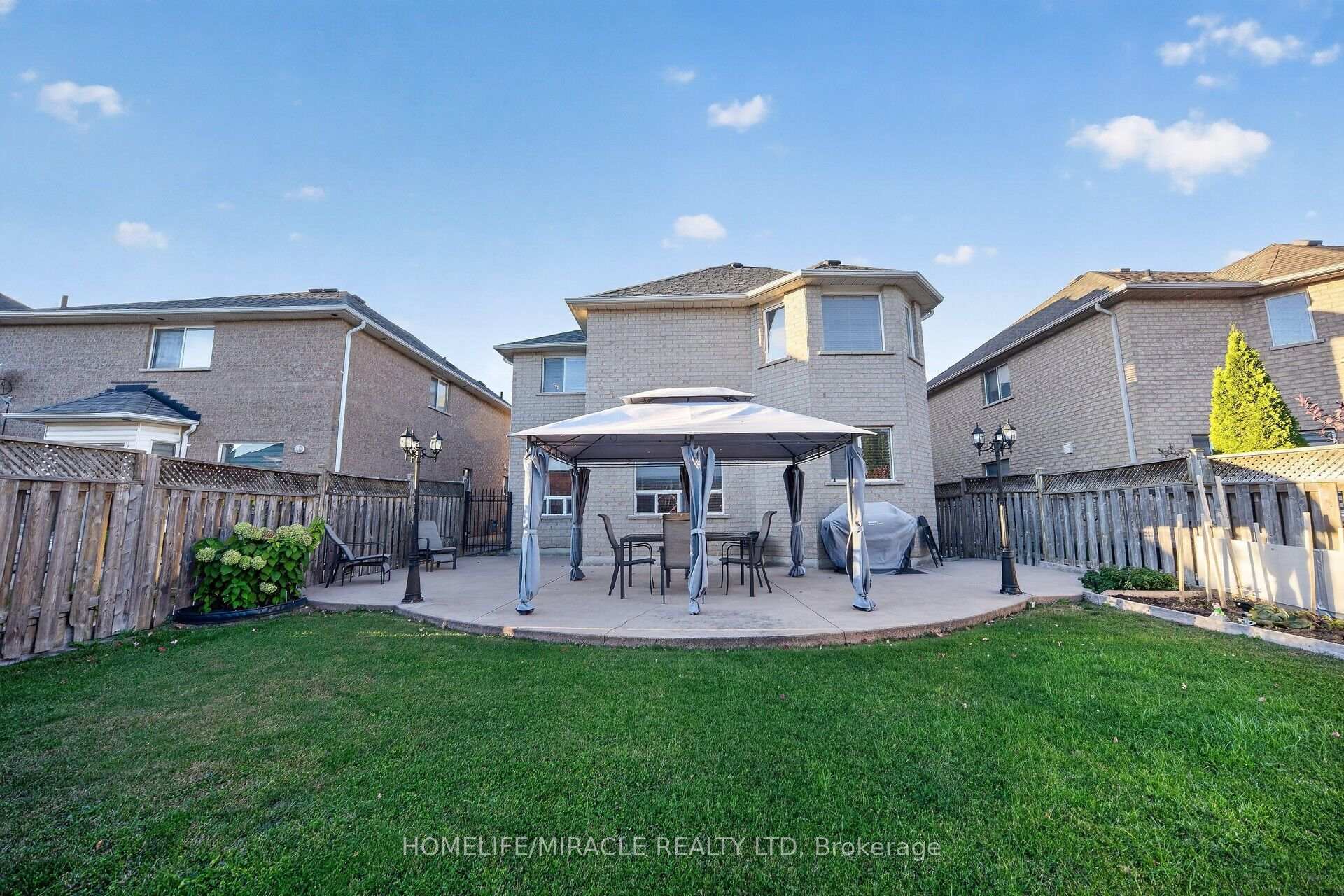 Photo 32 of 13 Dovaston Gate, Caledon, Bolton East — HOMEH