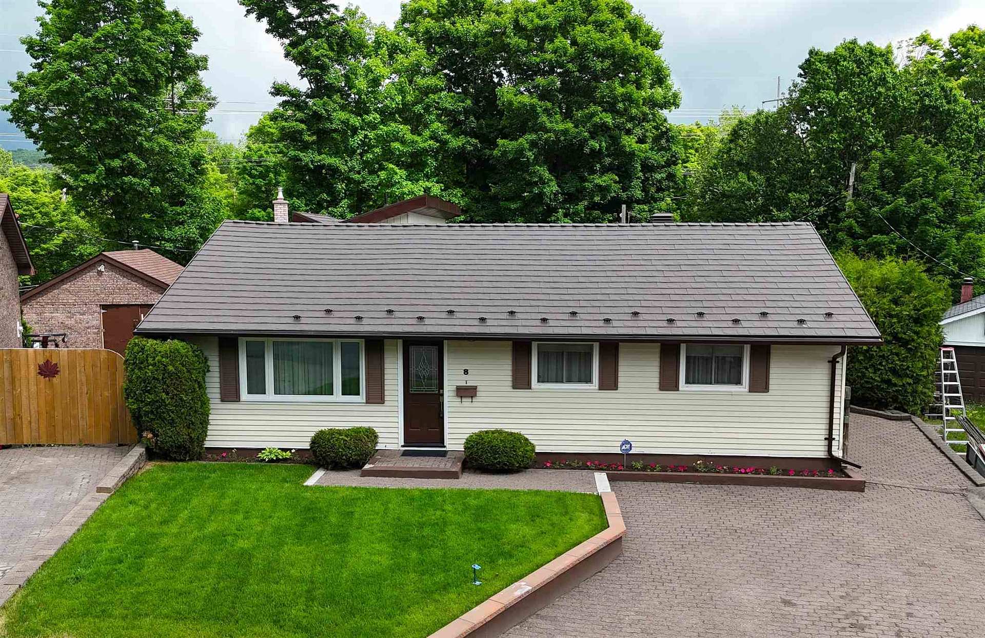 Photo 8 of 8 Hemlock Place, Elliot Lake — HOMEH