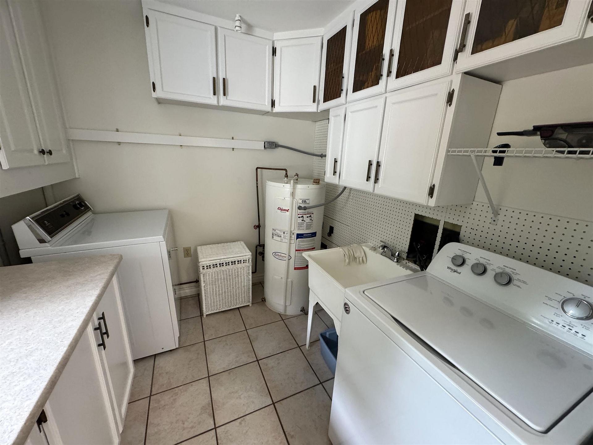 Photo 20 of 8 Hemlock Place, Elliot Lake — HOMEH
