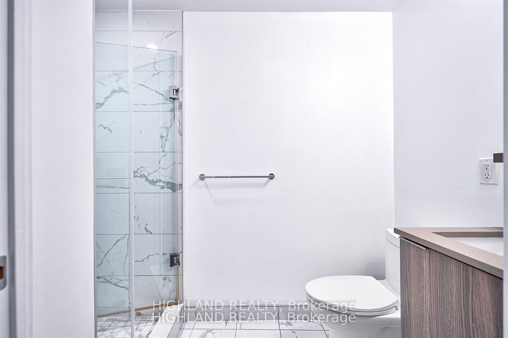Photo 21 of Unit 818, 85 Wood Street, Toronto, Church-Yonge Corridor — HOMEH
