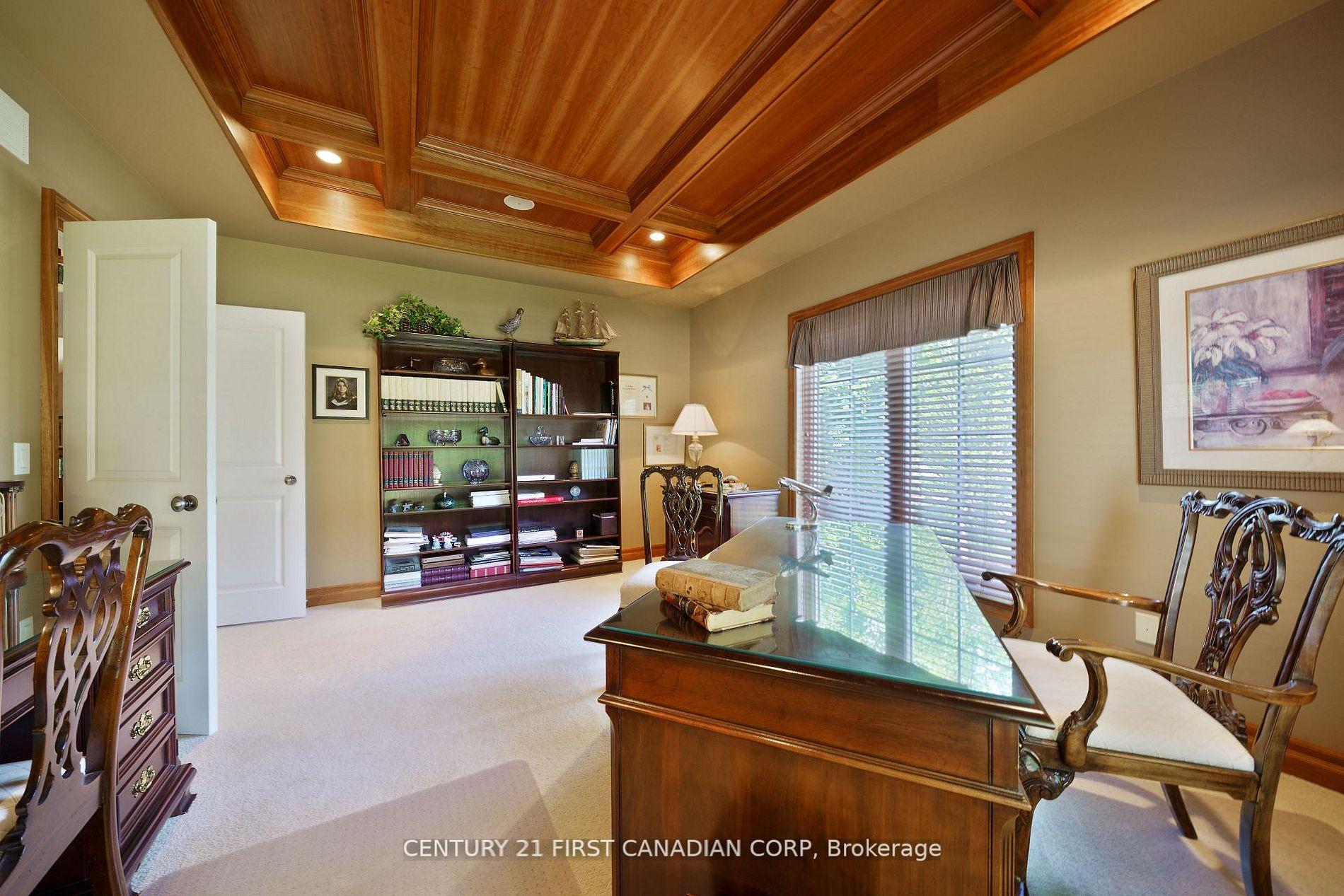 Photo 13 of 2091 Valleyrun Boulevard, London, North R — HOMEH
