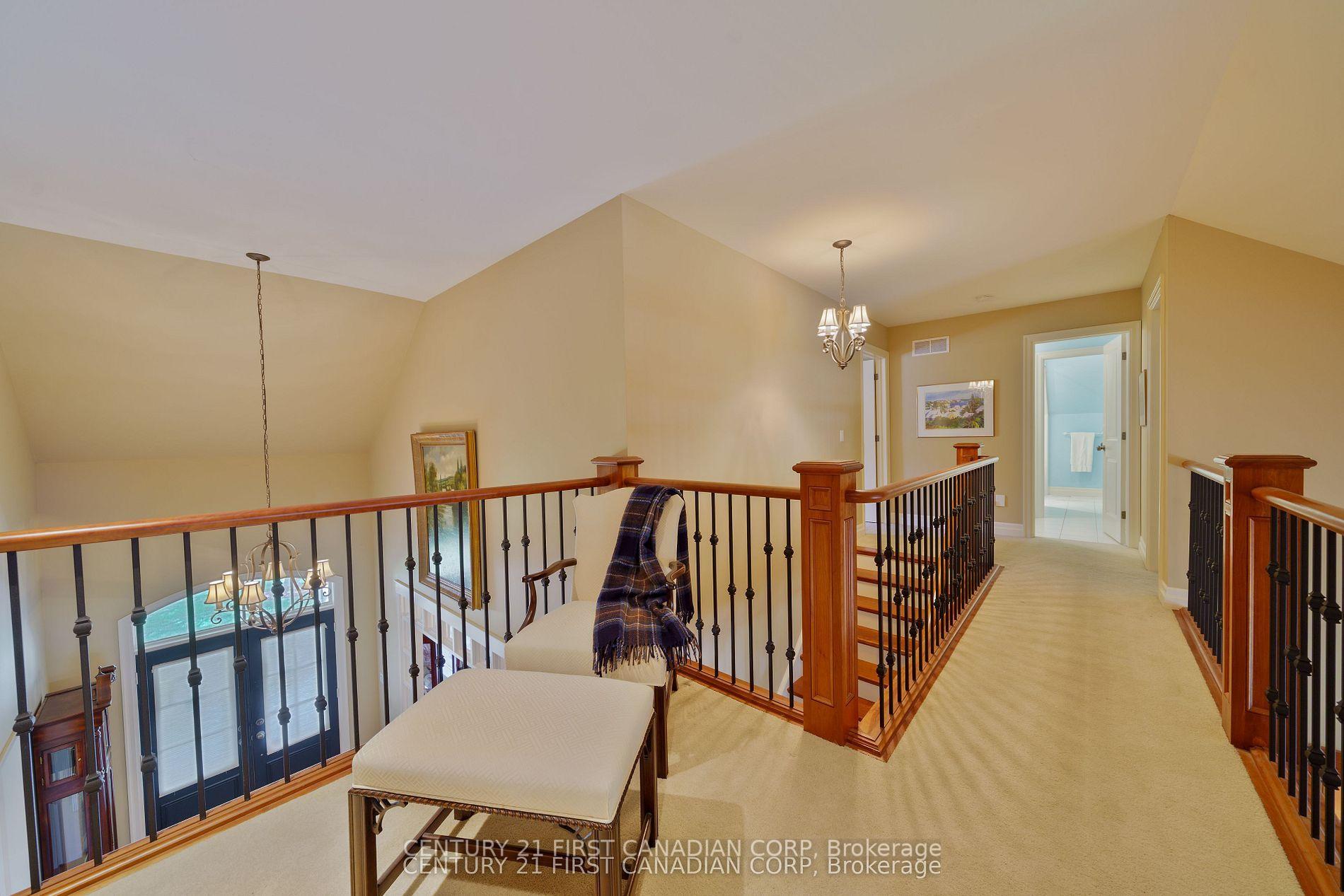 Photo 23 of 2091 Valleyrun Boulevard, London, North R — HOMEH