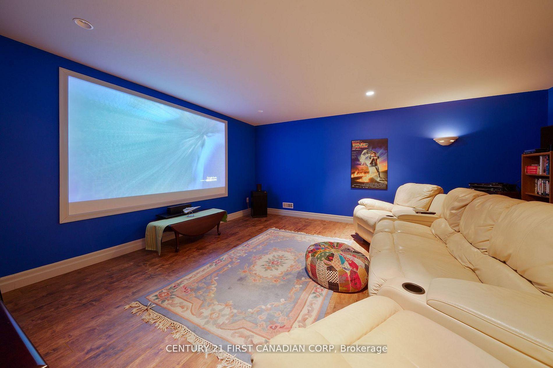 Photo 24 of 2091 Valleyrun Boulevard, London, North R — HOMEH
