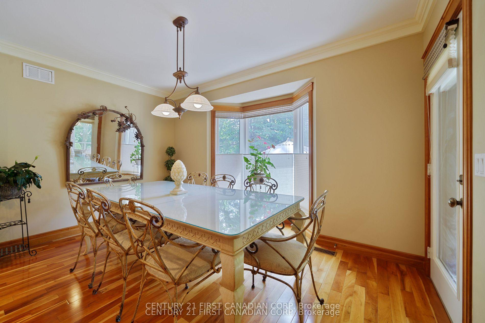Photo 36 of 2091 Valleyrun Boulevard, London, North R — HOMEH