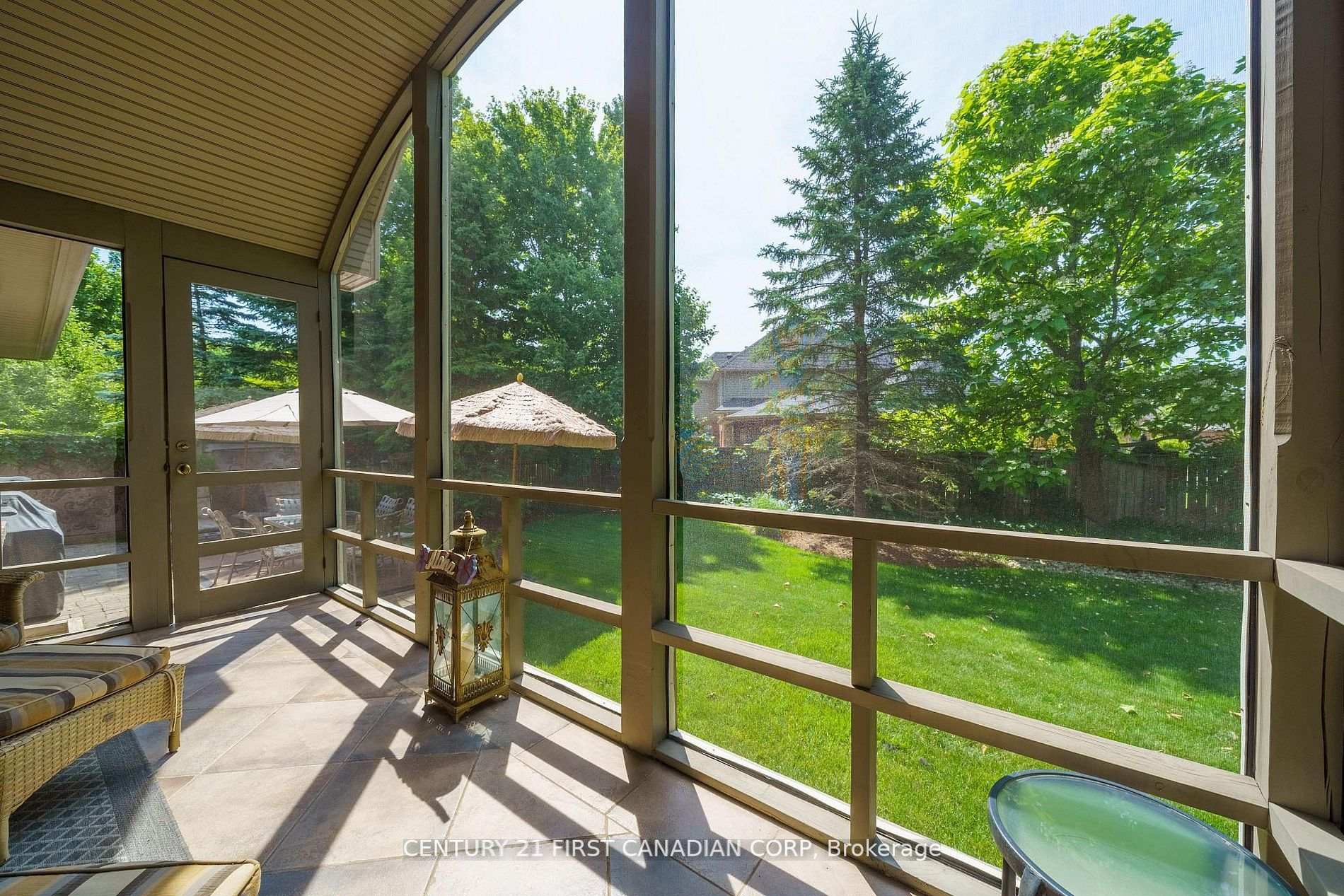 Photo 44 of 2091 Valleyrun Boulevard, London, North R — HOMEH