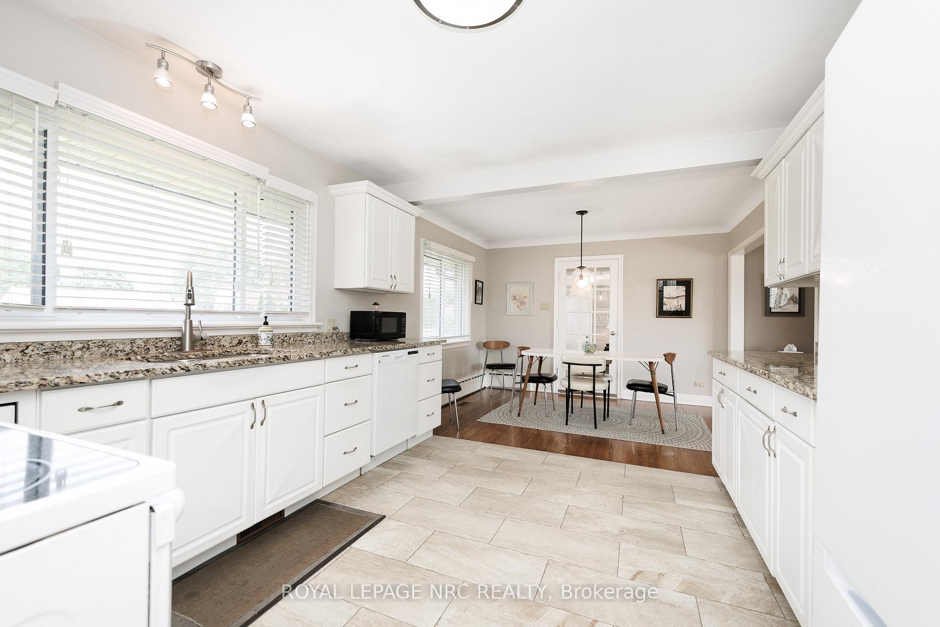 Photo 16 of 24 Munro Street, Thorold, Thorold Downtown — HOMEH