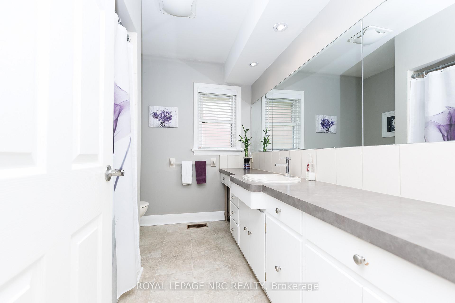Photo 23 of 24 Munro Street, Thorold, Thorold Downtown — HOMEH