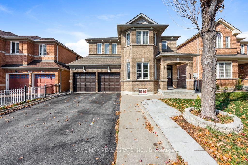 Photo 3 of 98 Octillo Boulevard, Brampton, Sandringham-Wellington — HOMEH