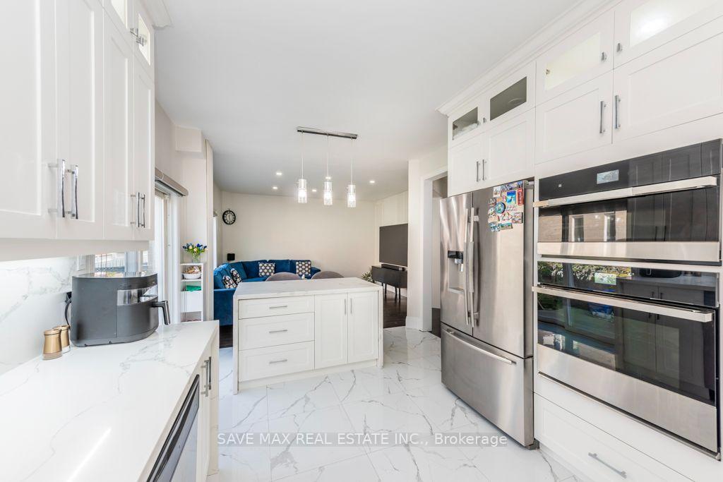 Photo 16 of 98 Octillo Boulevard, Brampton, Sandringham-Wellington — HOMEH