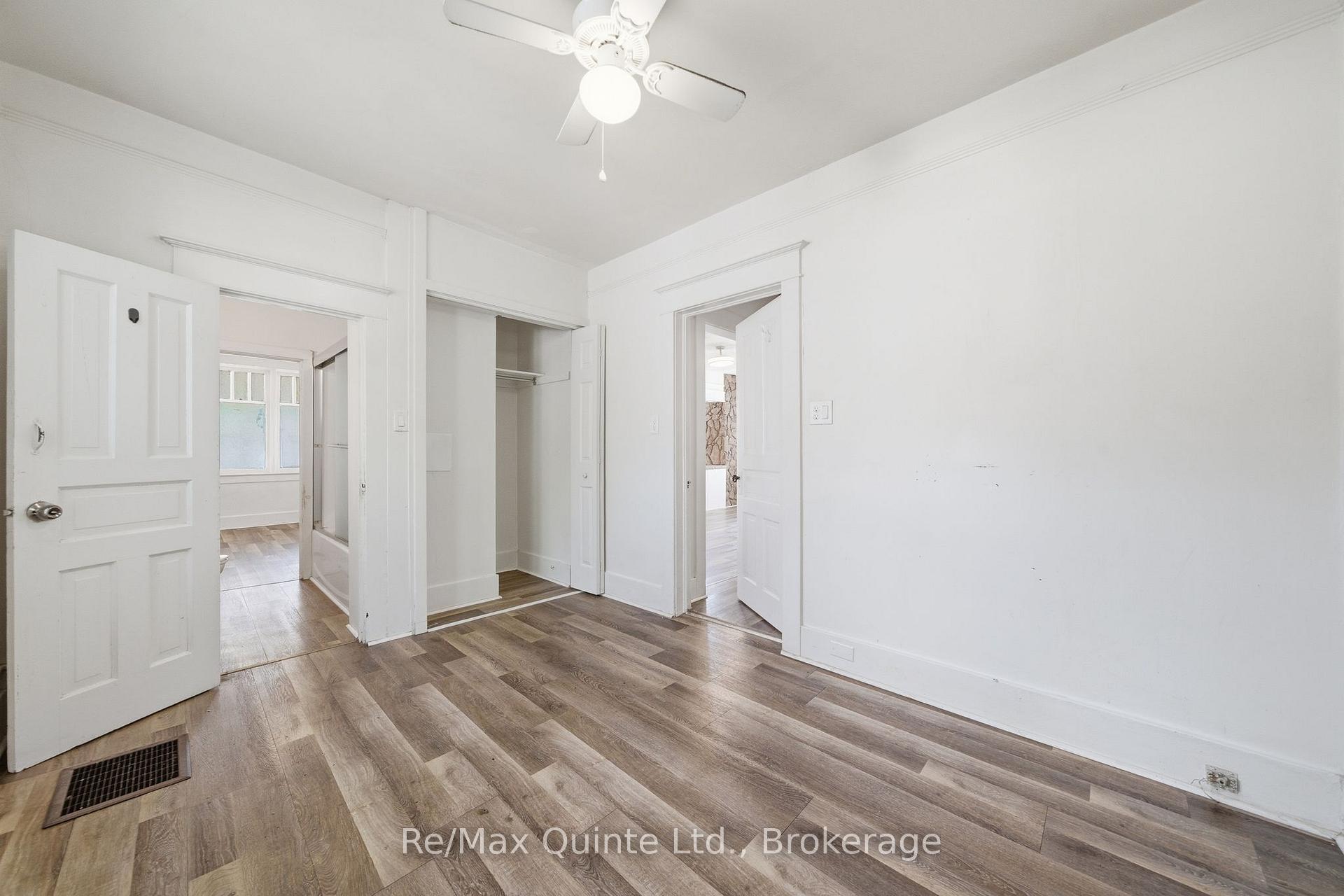 Photo 20 of 8 Dunbar Street, Belleville, Belleville Ward — HOMEH