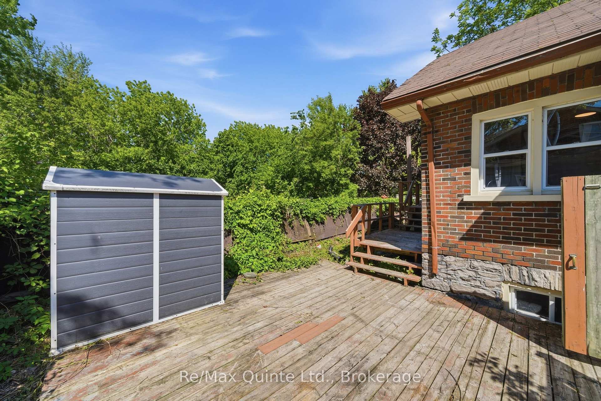 Photo 33 of 8 Dunbar Street, Belleville, Belleville Ward — HOMEH